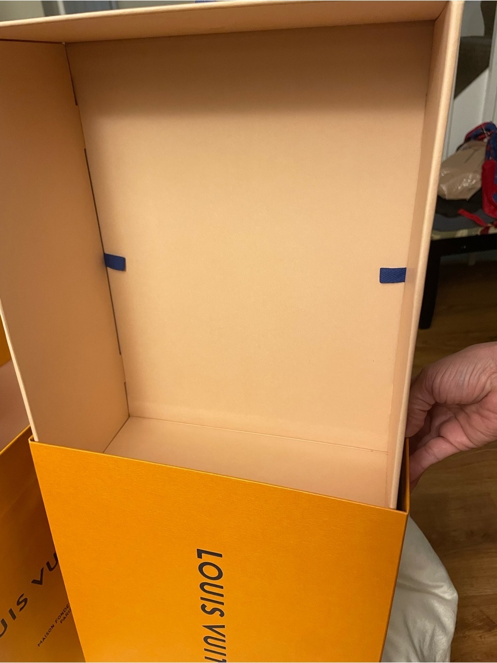 Genuine Louis Vuitton Empty Box & Shopping Bag Set (2-Piece Lot) - Picture 4 of 11